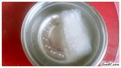 【酸辣黄瓜粉丝】