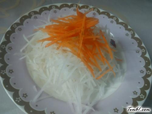 【凉拌白萝卜丝】