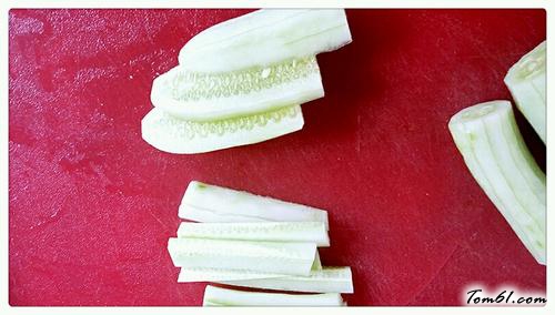 【酸辣黄瓜粉丝】