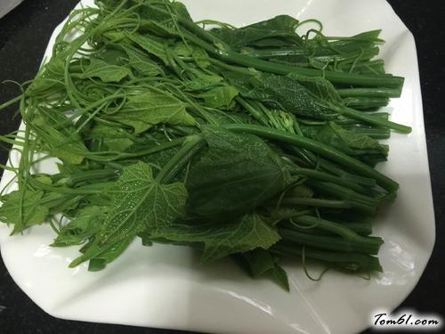 【蒜香龙须菜】