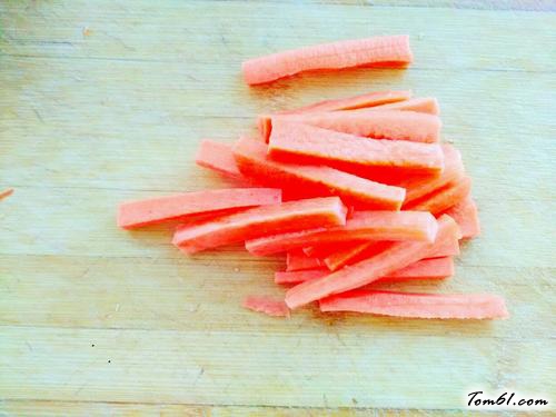 【凉拌杏仁青红椒】