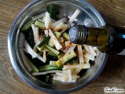 【凉拌竹笋黄瓜】