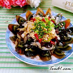 双耳拌皮蛋的做法