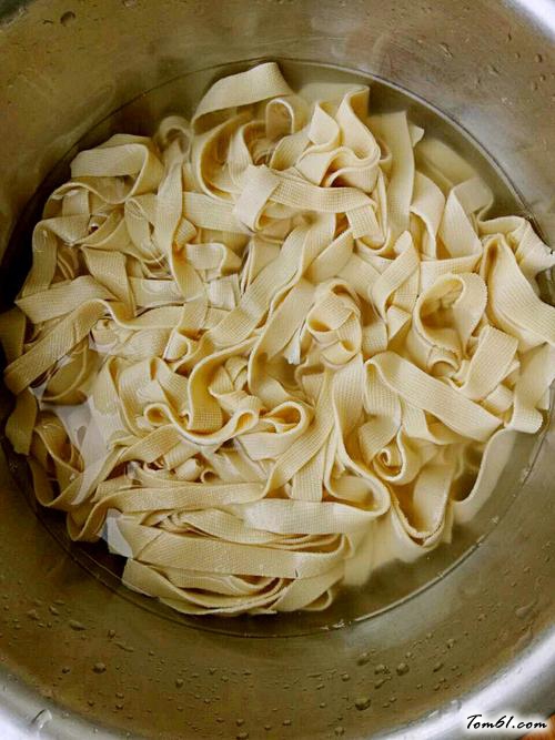 【凉拌干豆腐】