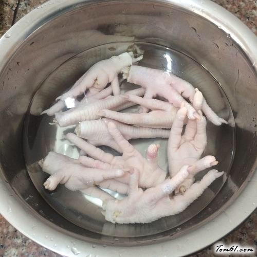 【凉拌鸡脚】