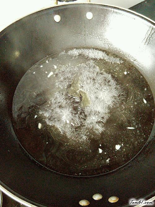 【蒜蓉空心菜】