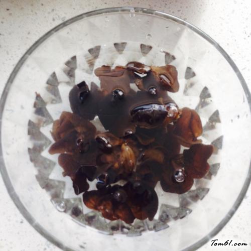 【芥末凉拌黑木耳】