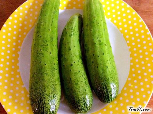 【猪耳拌黄瓜】