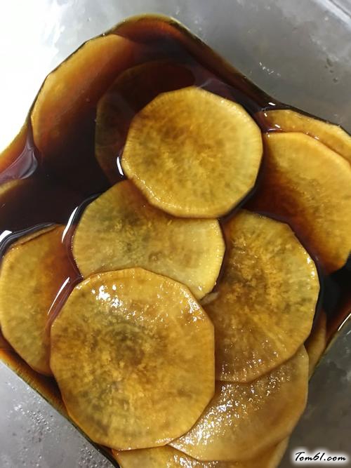 【酱香萝卜片】