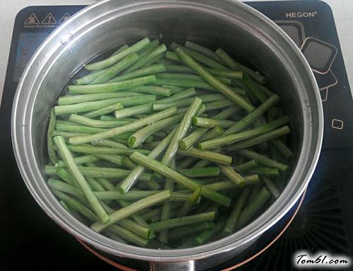 【蒜末豇豆】