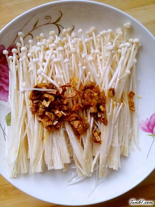 【蒜蓉金针菇】