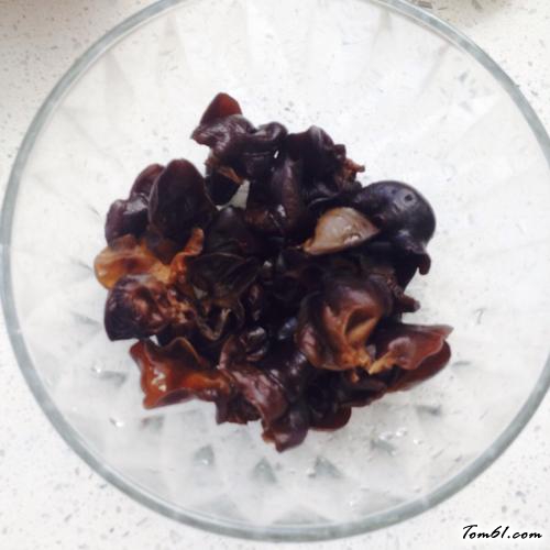 【芥末凉拌黑木耳】