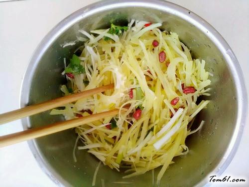 【抢拌三丝花生米】