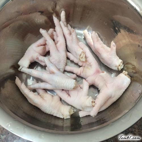 【凉拌鸡脚】