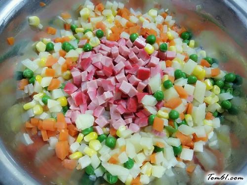 【土豆红肠沙拉】