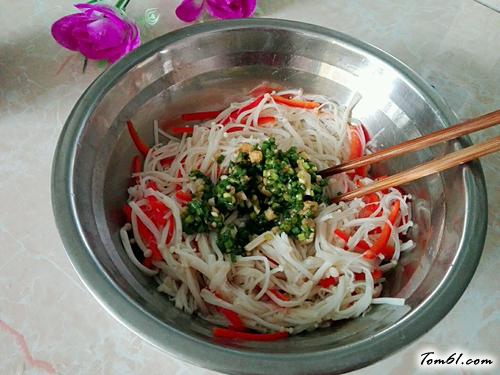 【凉拌金针菇】