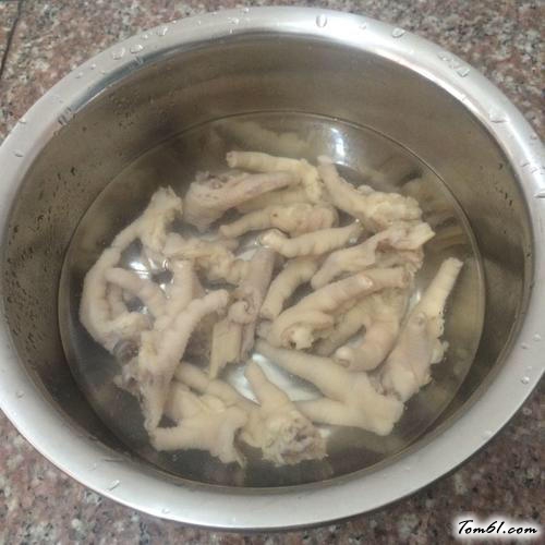 【凉拌鸡脚】