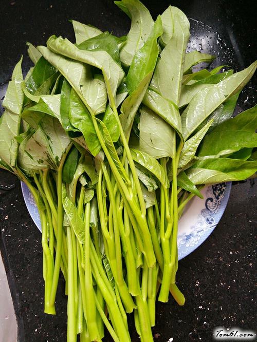 【蒜蓉空心菜】