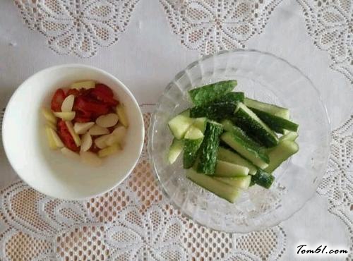 【香辣黄瓜条】