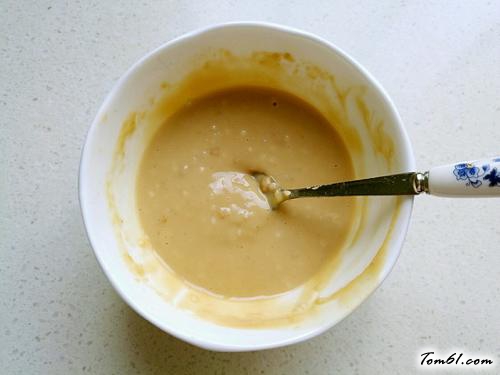 【麻酱拌生菜】