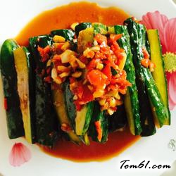 自制剁椒酱黄瓜的做法