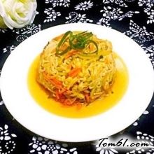 凉拌金针菇的做法12