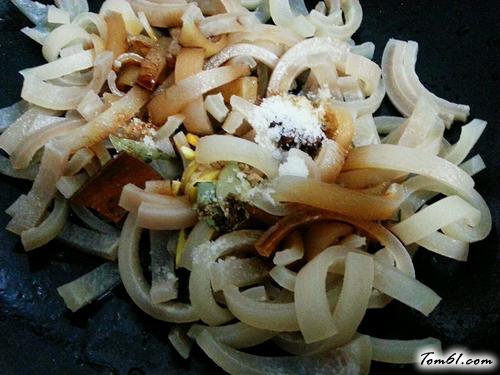 【凉拌猪皮冻】