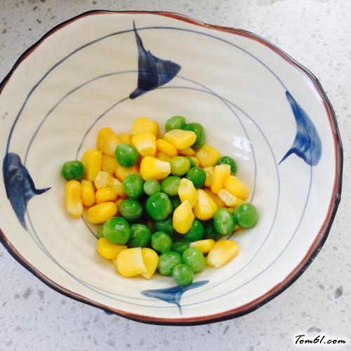 【玉米蔬菜水果什锦沙拉】