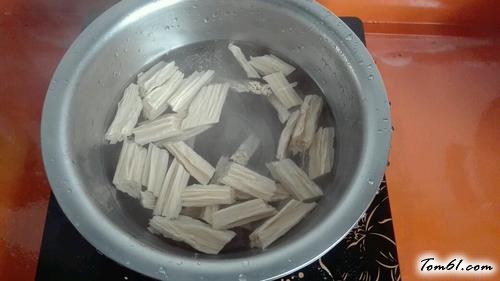 【芹菜拌腐竹】