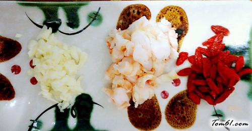 【虾仁炝秋葵】