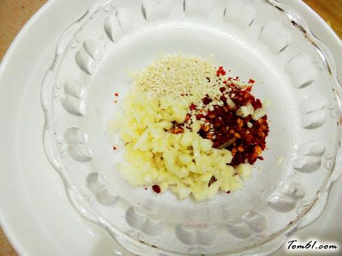 【凉拌莴笋丝】