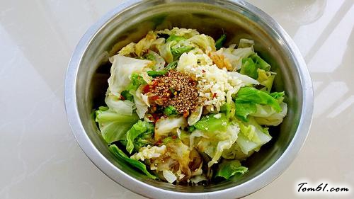 【凉拌手撕卷心菜】