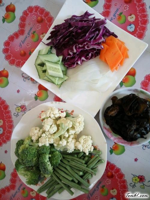 【香辣大拌菜】