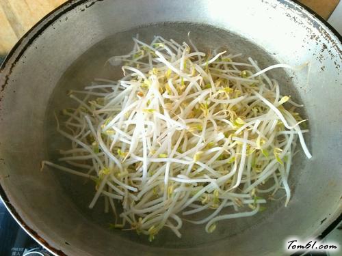 【凉拌绿豆芽】