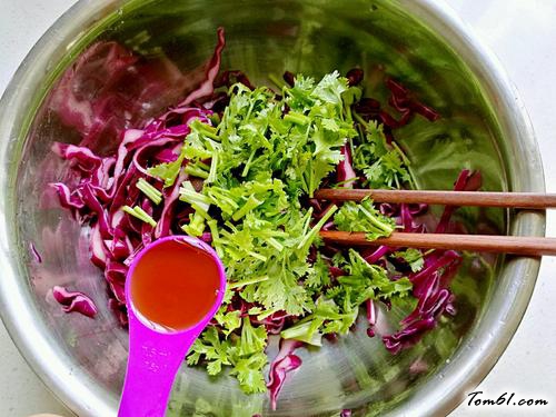 【凉拌紫甘蓝】