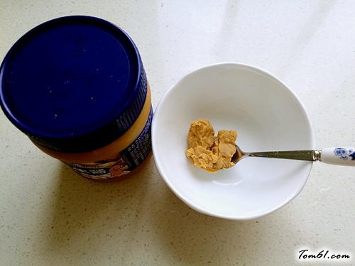 【麻酱拌生菜】