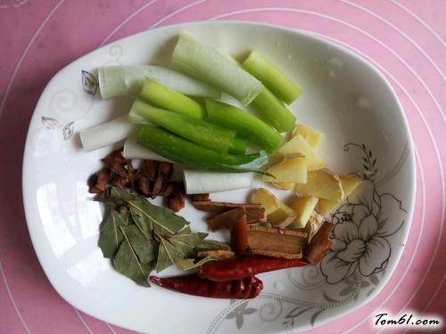 【凉拌五香牛肉】