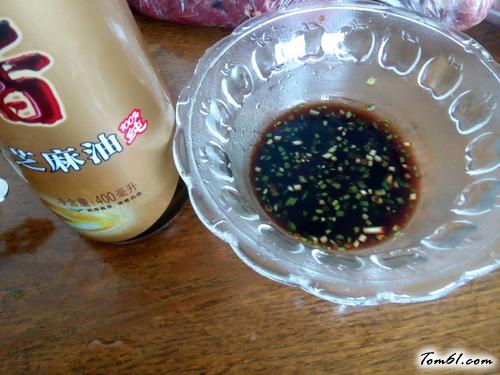 【皮蛋拌豆腐】