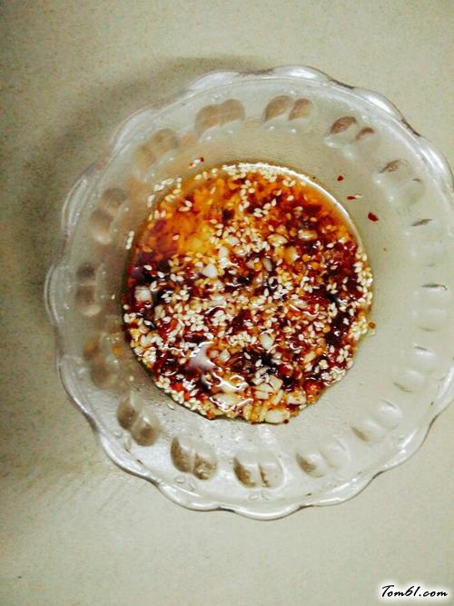 【凉拌莴笋丝】