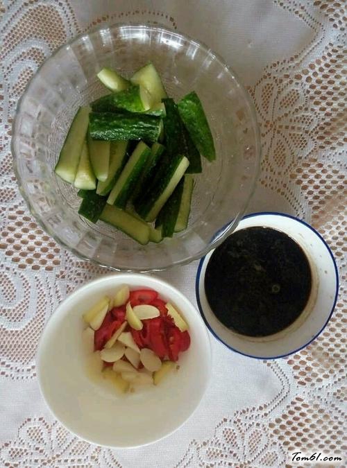 【香辣黄瓜条】