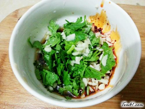 【凉拌猪皮冻】