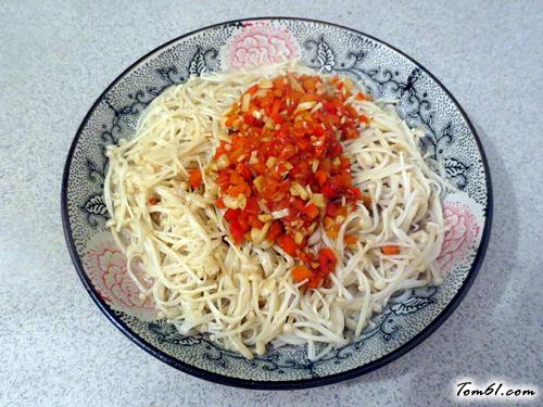 【凉拌金针菇】