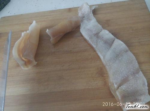 【鲤鱼猪皮冻】