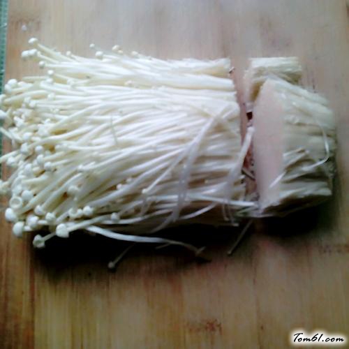 【凉拌金针菇】