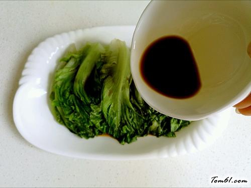 【麻酱拌生菜】