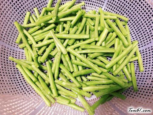 【凉拌酸辣豆角】