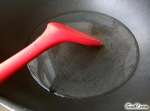 【腊肠凉拌莴苣】