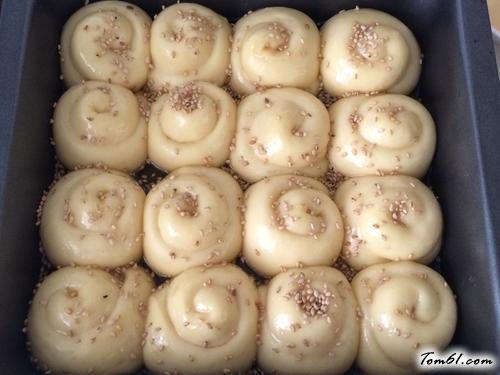 【蜂蜜小面包】