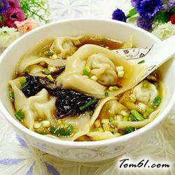 木耳鲜肉馅馄饨的做法