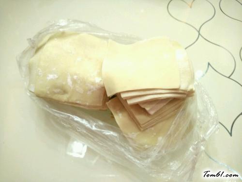 【木耳鲜肉馅馄饨】